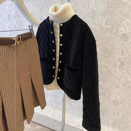 Damen Modische Steppjacke mit Knopfdetails Shop Nory