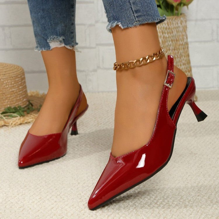 Damen Slingback Pumps aus glänzendem Lackmaterial mit elegantem spitzem Design Shopnory