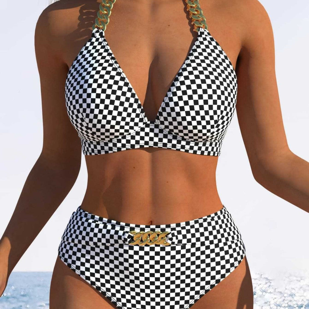Damen Bikini-Set mit stilvollem Karomuster und goldfarbenen Akzenten