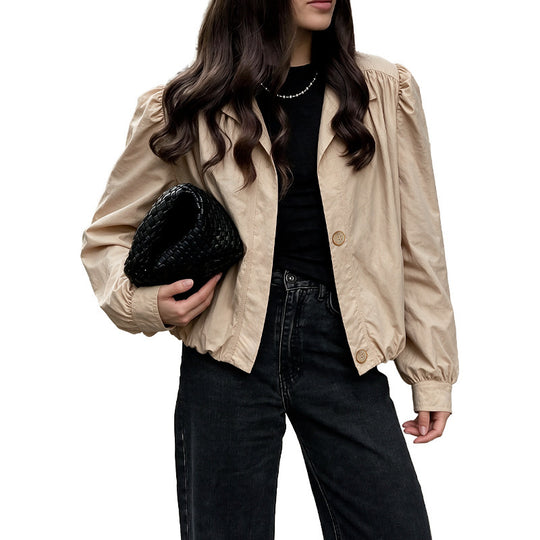 Damen Leichte Kurzjacke mit Ballonärmeln, Puffschultern & Gummizugsaum Shop Nory