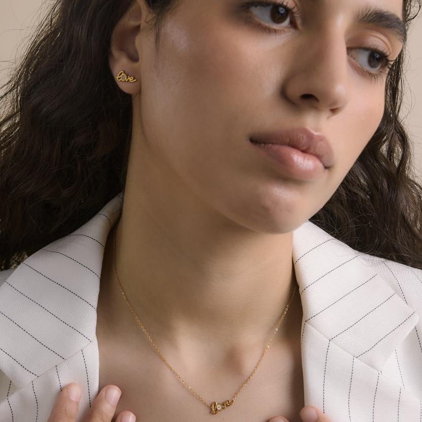 Damen Halskette mit elegantem "Love"-Schriftzug und funkelndem Zirkonia Akzent Shop Nory