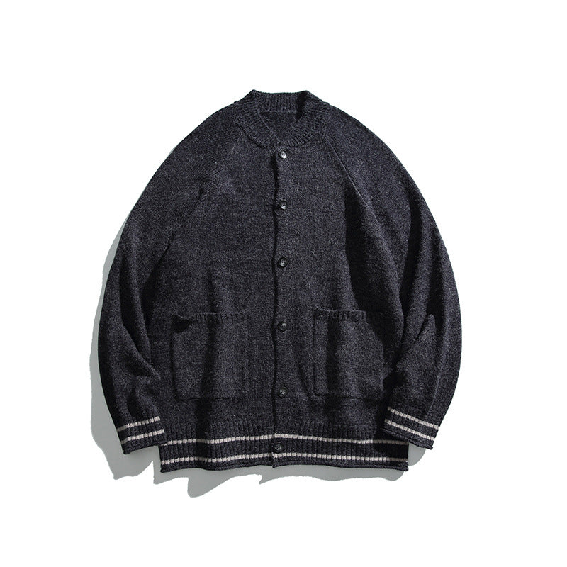 Unisex Boxy-Cardigan aus Feinstrick mit Raglanärmeln und aufgesetzten Taschen Shop Nory