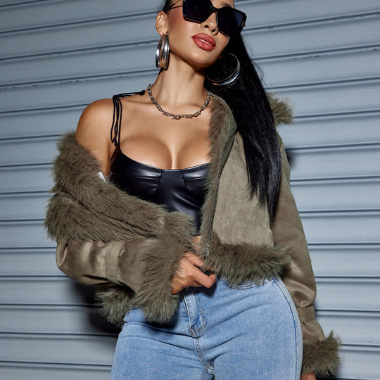 Damen Kurzjacke aus Wildlederoptik mit Fellbesatz, Kapuze & Reißverschluss Shop Nory