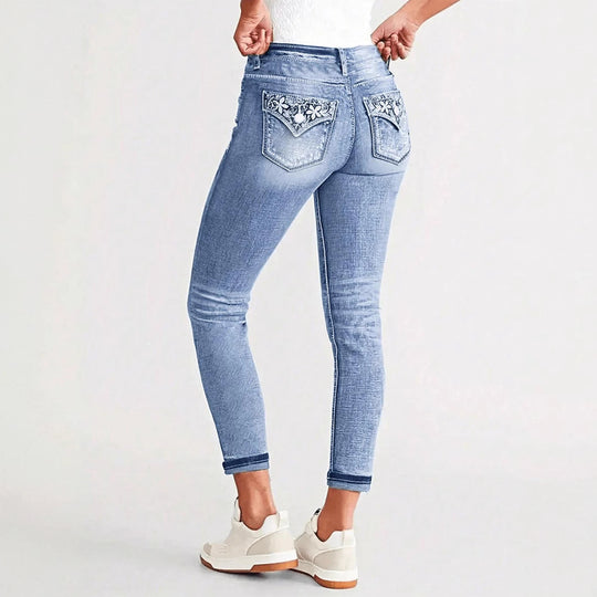 Damen Knöchellange Slim-Fit Stretch-Jeans mit dezenter Used‑Waschung und Sculpting‑Bund Shop Nory