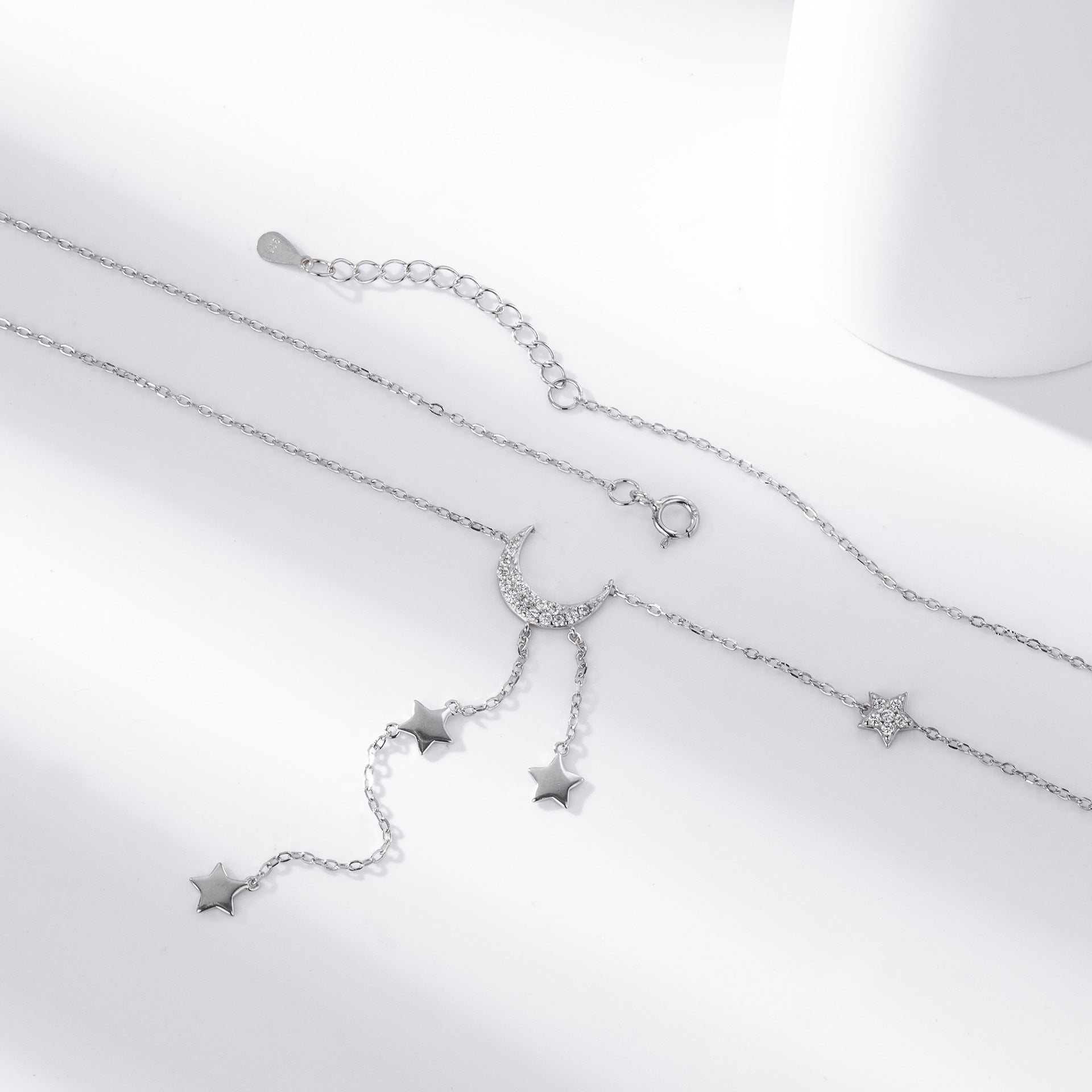 Damen Halskette mit funkelndem Mond- und Sternenmotiv aus hochwertigem 925 Sterling Silber Shop Nory