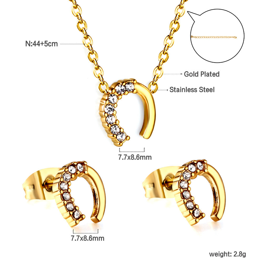 Damen Schmuckset mit funkelndem Hufeisen-Anhänger und passenden Ohrsteckern Shop Nory