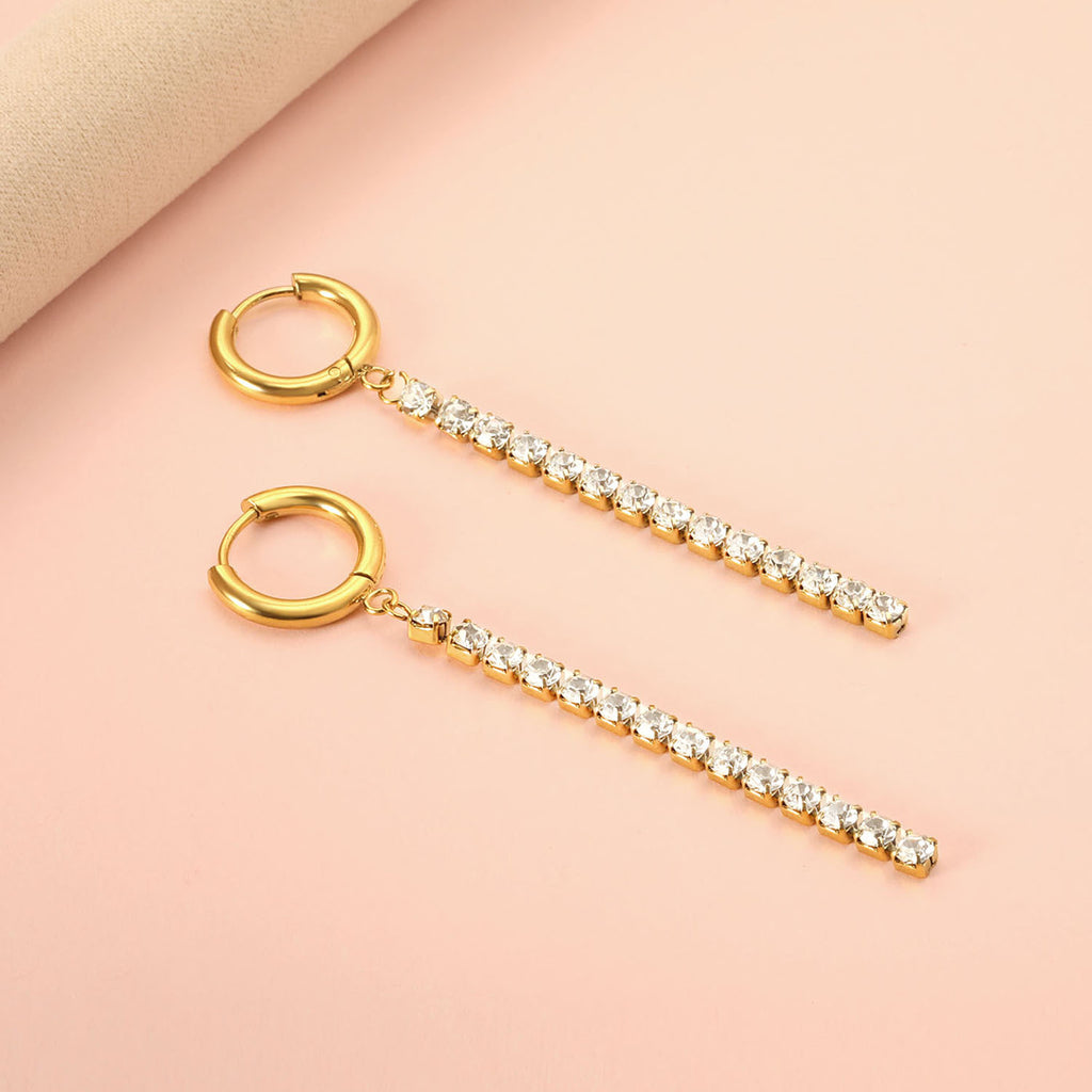 Damen Hängende Ohrstecker mit funkelnden Zirkonia-Elementen und eleganter Goldplattierung Shop Nory