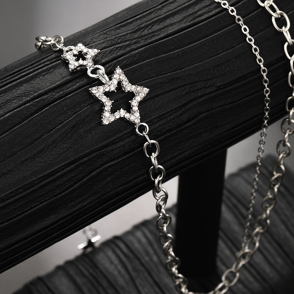 Damen Halskette mit Perlen- und Herzanhängerdesign Shop Nory