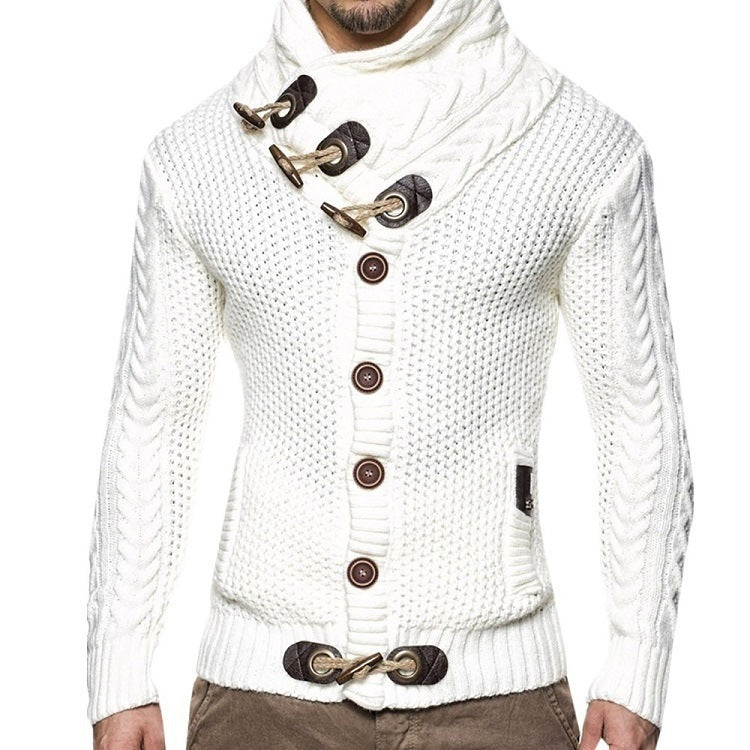 Herren nan grobgestrickter Cardigan mit Schalkragen, Knebelverschlüssen und Zopfmusterärmeln Shop Nory
