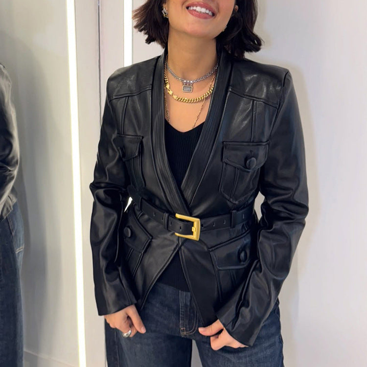 Damen Taillierter Lederblazer im Korsettstil mit breitem Schnallengürtel und aufgesetzten Pattentaschen Shop Nory