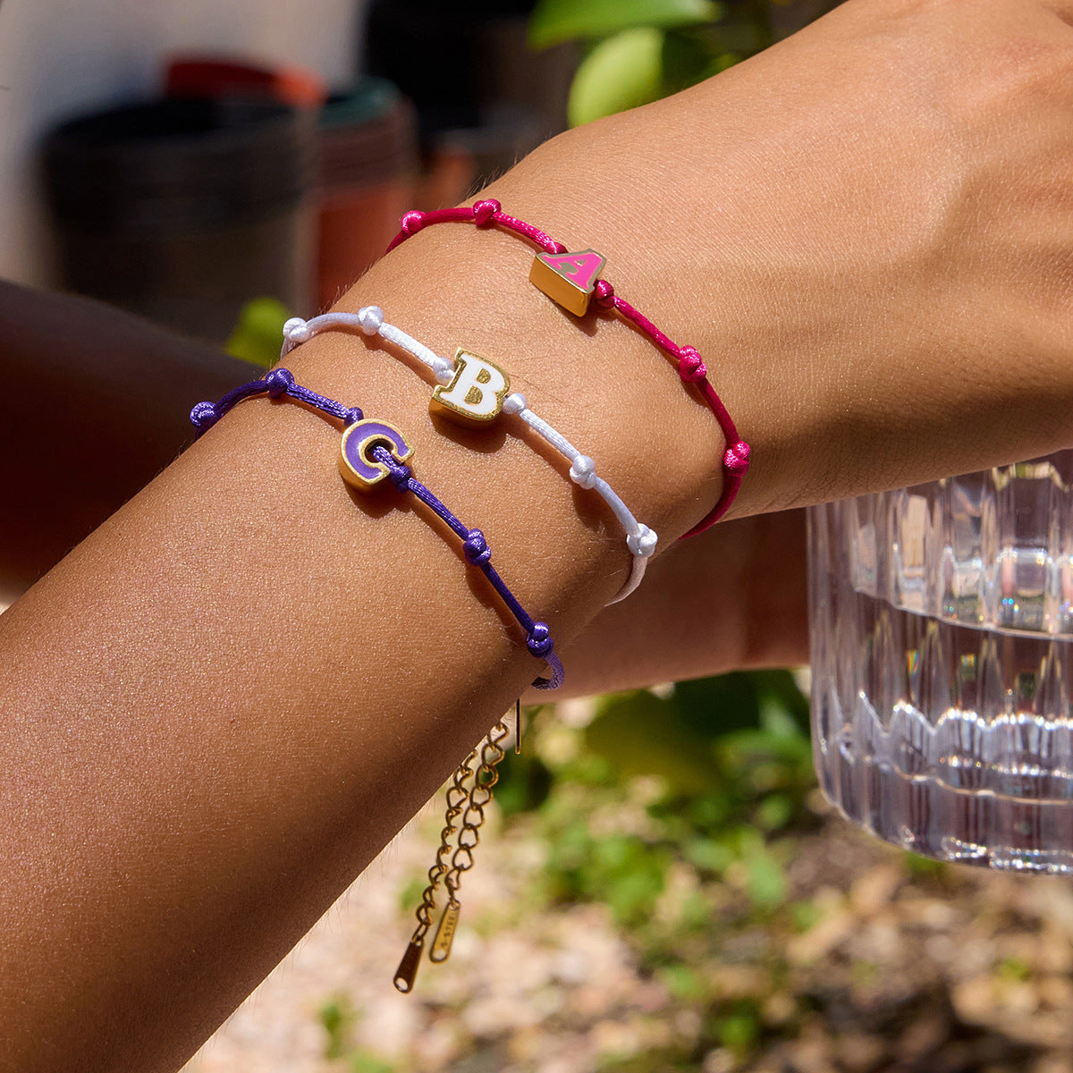 Damen Charm-Armband mit einstellbarem Design und elegantem Anhänger Shop Nory