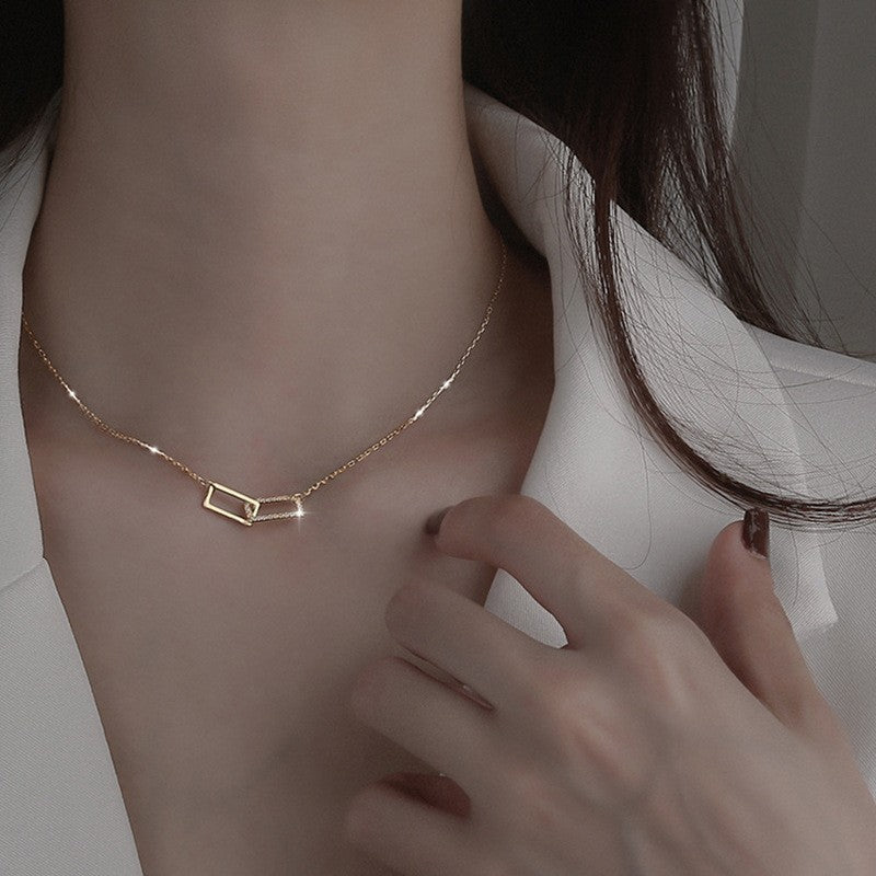 Damen Halskette mit modernen, geometrischen Anhängern Shop Nory
