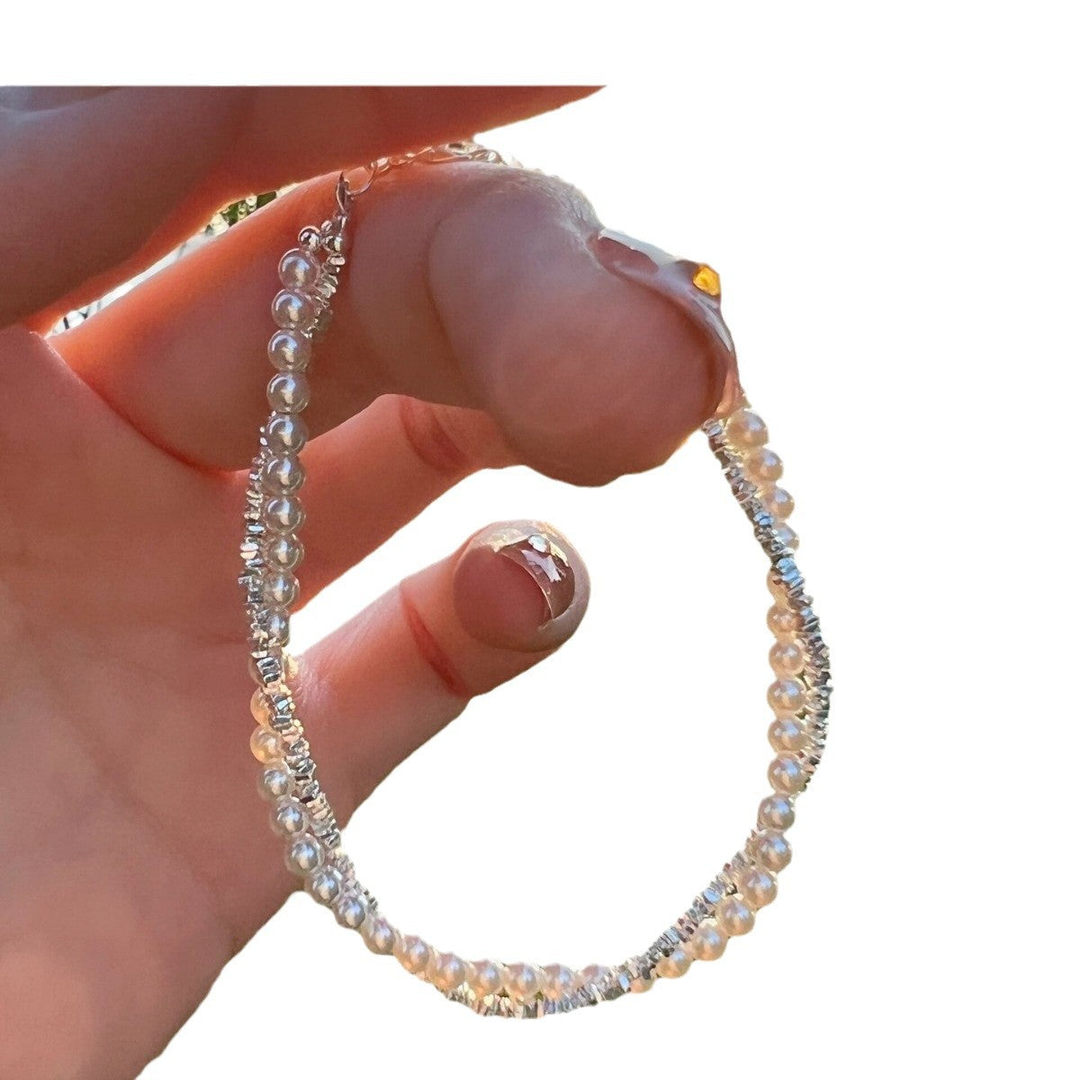 Damen Elegantes Armband mit schimmernden Perlen und funkelnden Akzenten Shop Nory