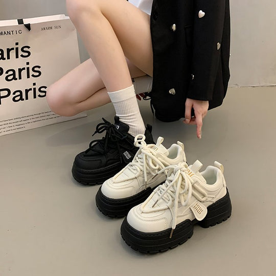 Damen modische Chunky Sneakers mit hoher Plattform und raffinierter Schnürung Shopnory