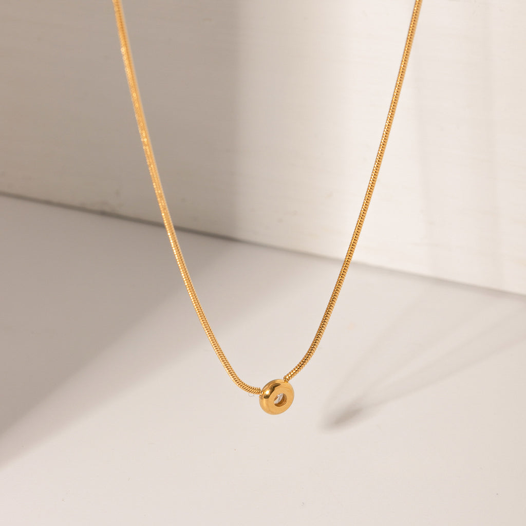 Damen Halskette mit filigranen Zirkonia-Akzenten Shop Nory