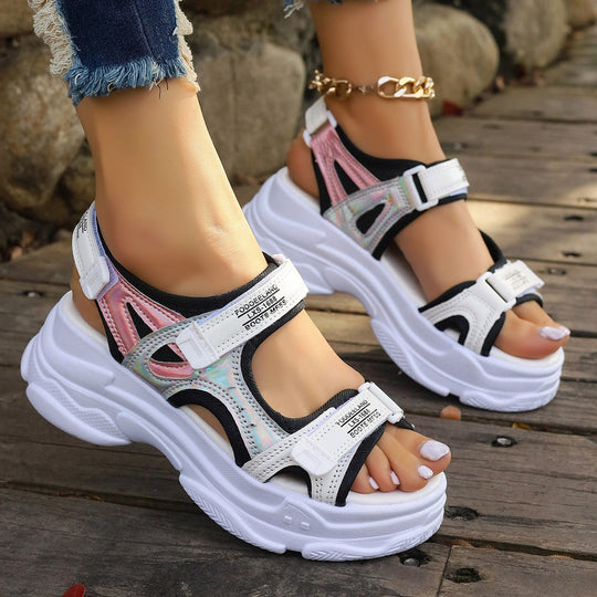 Damen Sportliche Sandalen mit verstellbaren Riemen und gepolstertem Fußbett