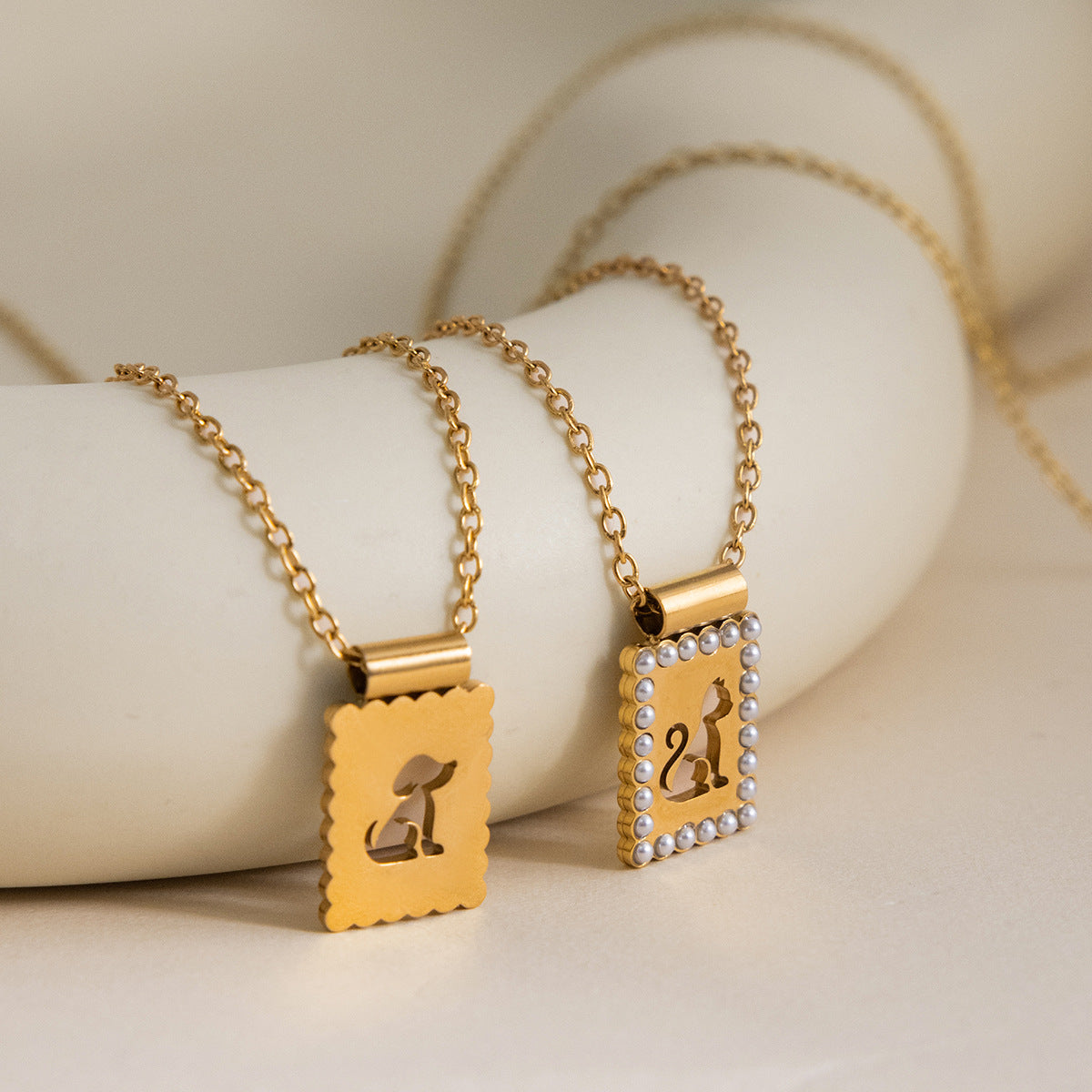 Damen Halskette mit elegantem Katzenanhänger aus hypoallergenem Edelstahl und verlängerbarem Design Shop Nory