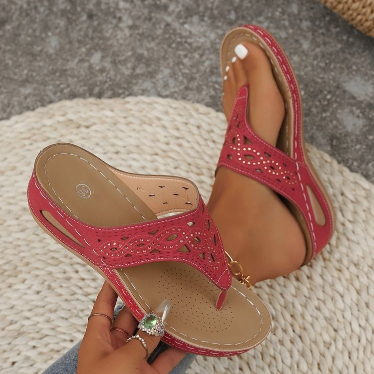 Damen Komfortable Zehentrenner-Sandalen mit floralem Schnitt