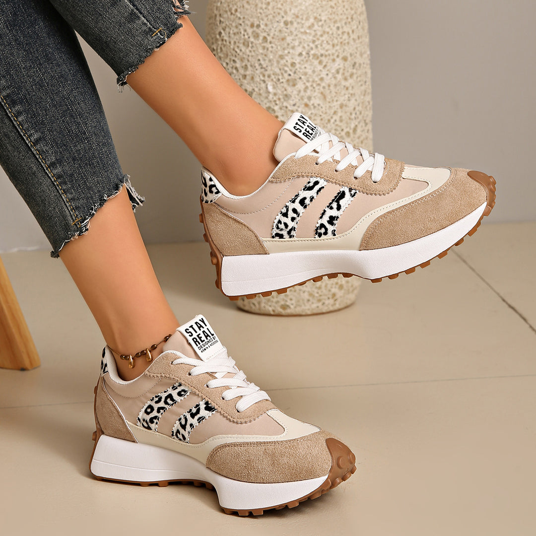 Damen Retro-Plateau-Sneaker mit Velours- und Mesh-Mix Shop Nory