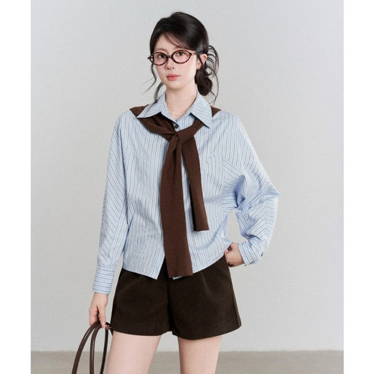 Damen Oversize-Hemdbluse mit feinen Nadelstreifen, weiten Ärmeln und lässigem Saum Shop Nory