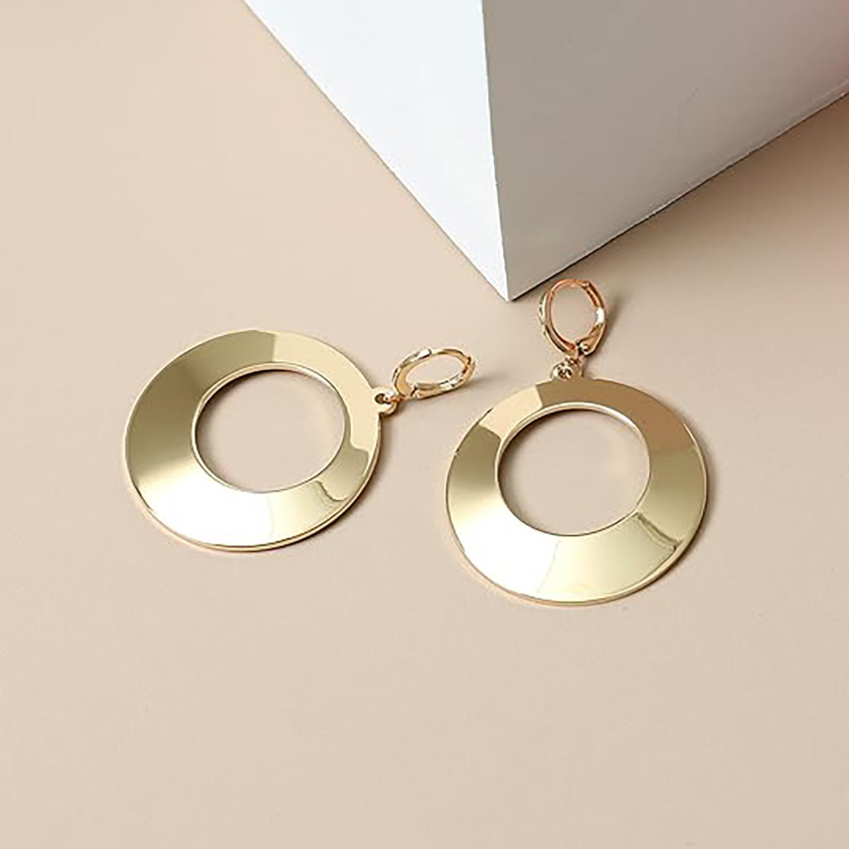 Damen Ohrhänger mit modernem, geometrischem Design Shop Nory