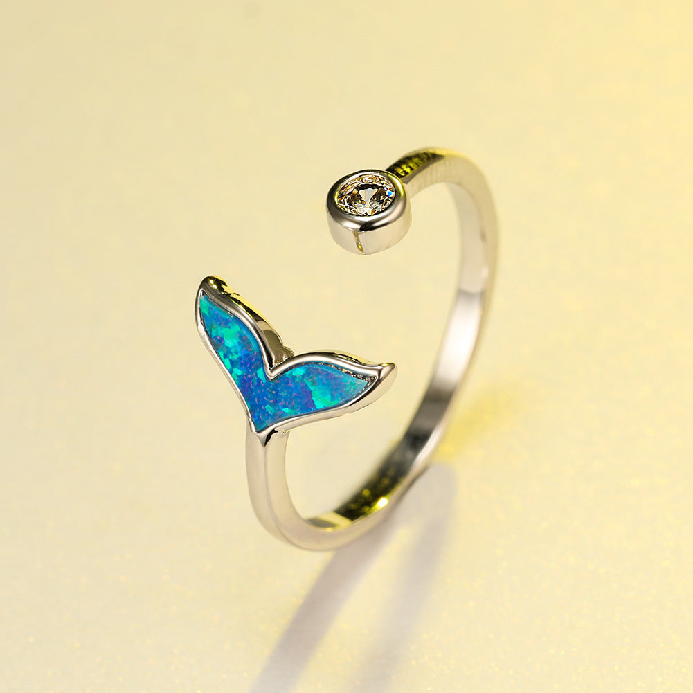 Damen Ring mit eleganten Walfischschwanz-Motiv und strahlendem Zirkonia Shop Nory