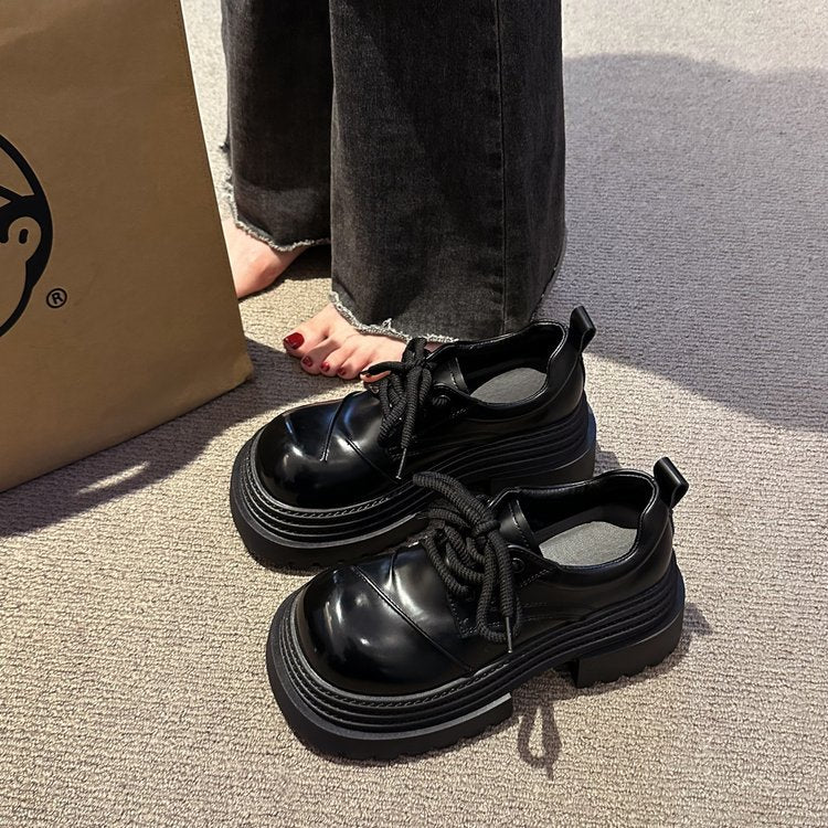 Damen modische Schnürschuhe mit rutschfester Sohle und innovativem Design