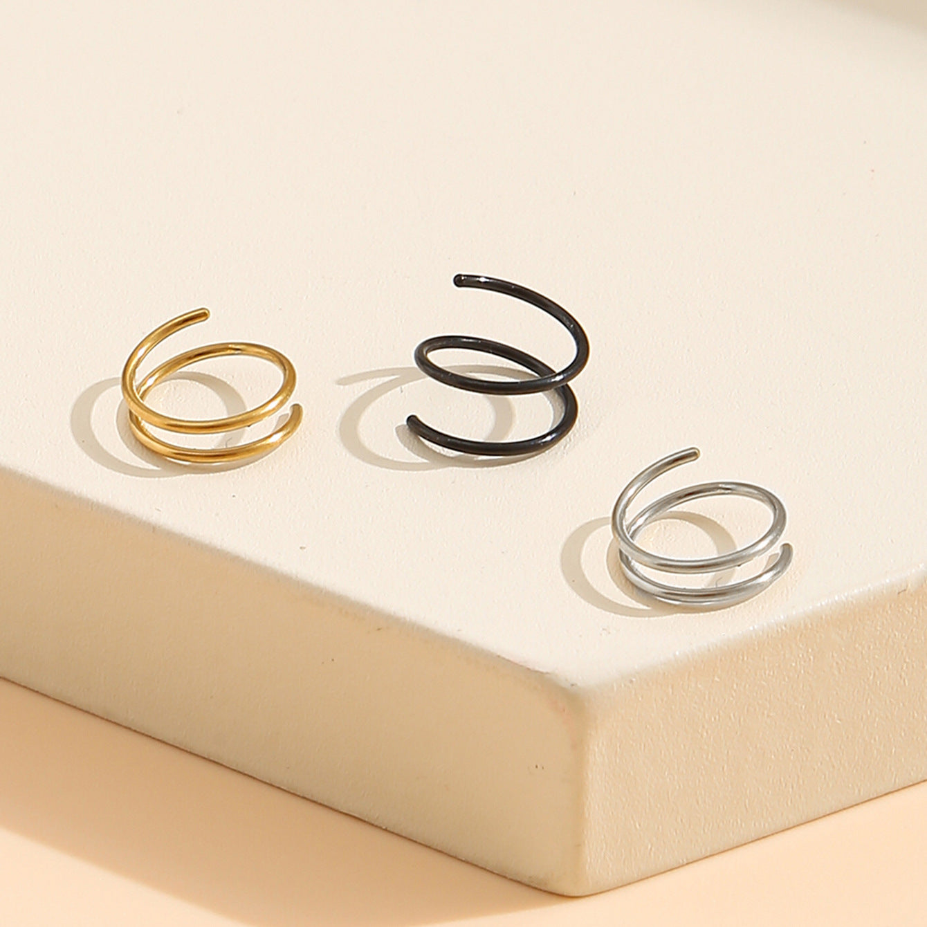 Damen Ohrcuff-Set mit einzigartigem minimalistischen Design Shop Nory