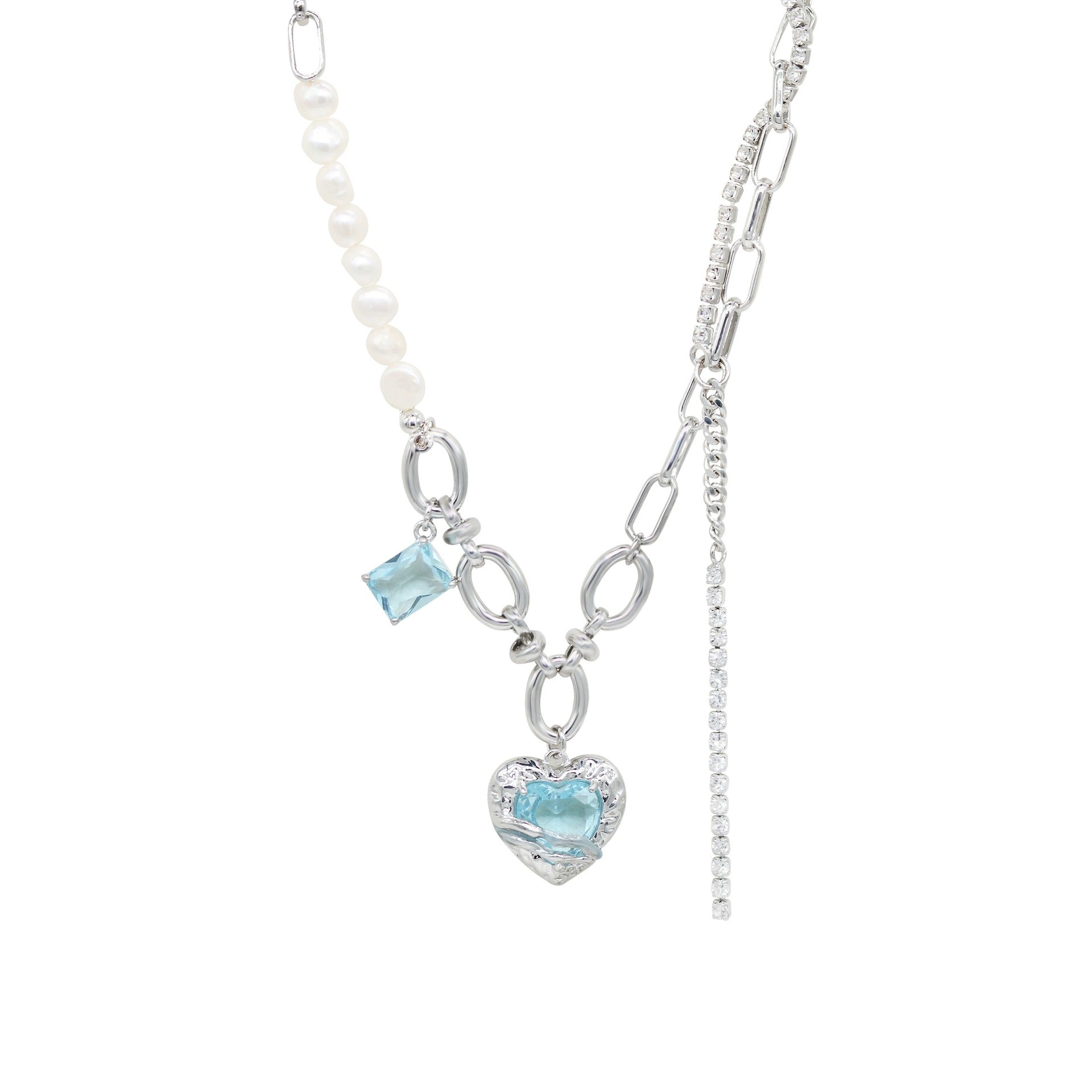 Damen Luxusarmband mit funkelnden Zirkonia und eleganten Perlendetails Shop Nory