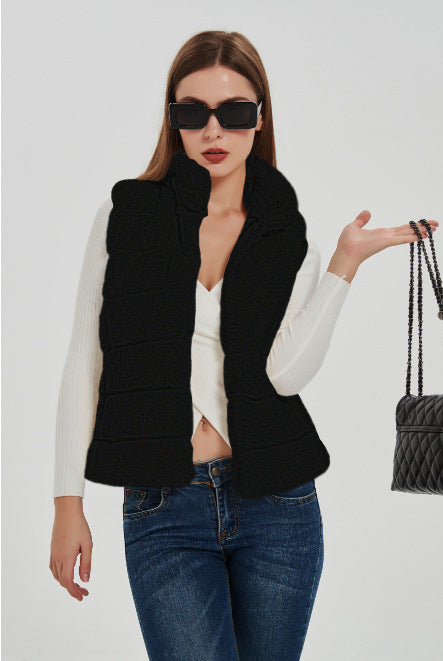 Damen Steppweste mit hohem Kragen und trendigem Schnitt Shopnory