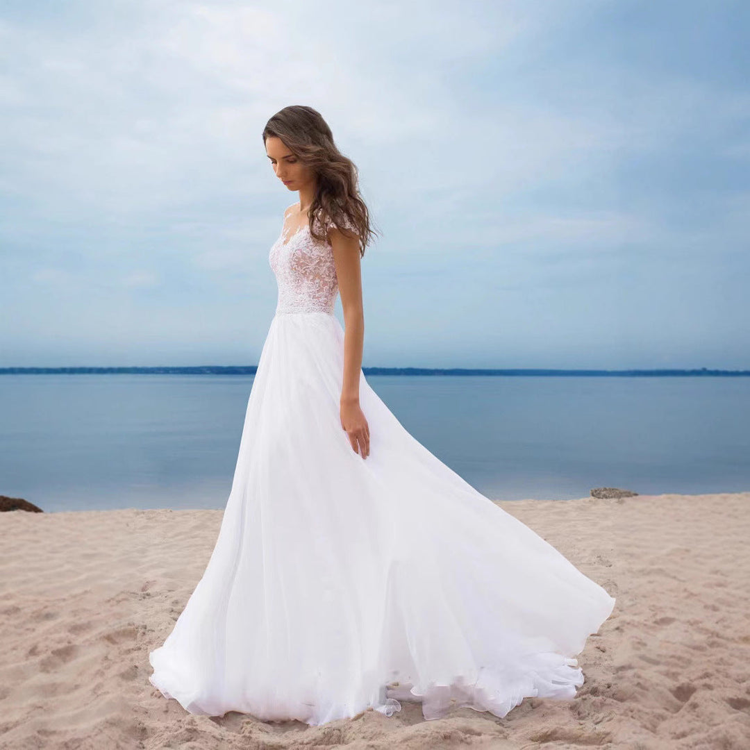 Damen Hochzeitskleid mit elegantem Spitzenoberteil und schwingendem Rock