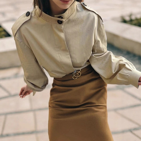 Damen Kurzbluse-Trench mit Stehkragen, Schulterpatten und Ballonärmeln Shop Nory
