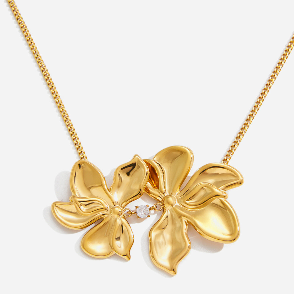 Damen Halskette mit elegantem Blumenanhänger aus hypoallergenem Edelstahl Shop Nory