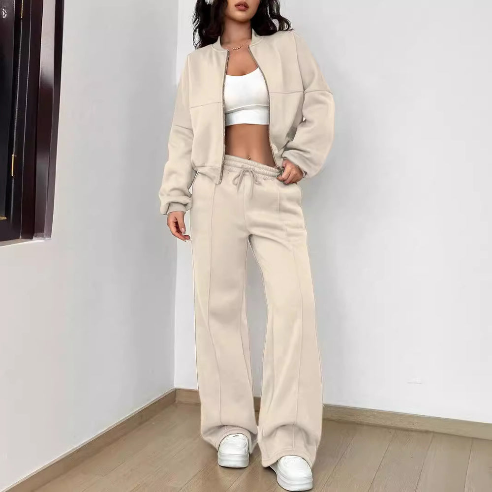 Damen nan kurz geschnittenes Blouson mit Reißverschluss und weiter High-Waist Jogginghose Set Shop Nory