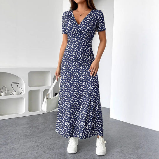 Damen Maxikleid mit floralem Wickeldesign und praktischen Seitentaschen