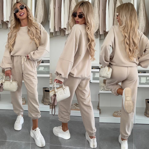 Damen Oversized Loungewear-Set aus weich angerautem Sweat mit Kordelzug-Jogginghose und relaxed Pullover Shop Nory