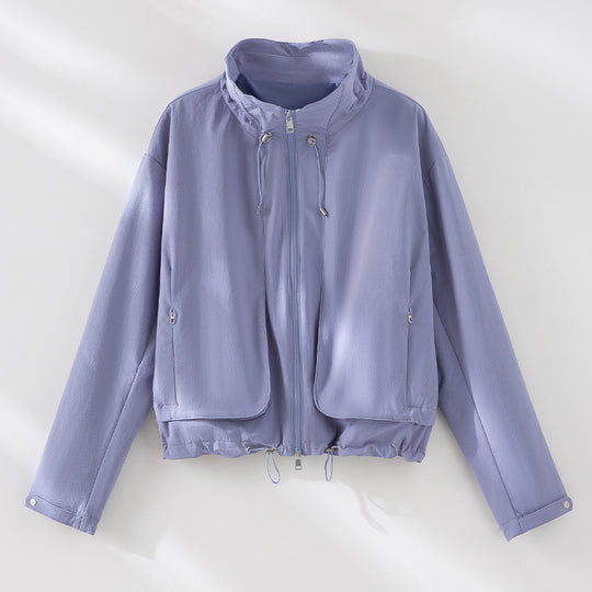 Damen Leichte Kurzjacke mit hohem Kragen, Tunnelzug und aufgesetzten Taschen Shop Nory