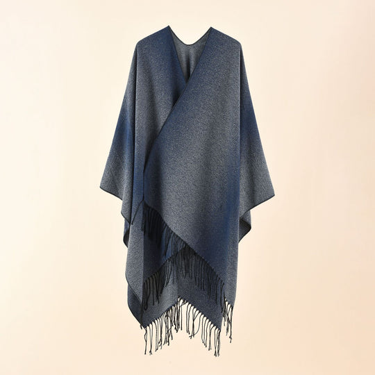 Damen Cape-Poncho aus leichtem Glanzstrick mit Ombre-Effekt und Fransensaum Shop Nory