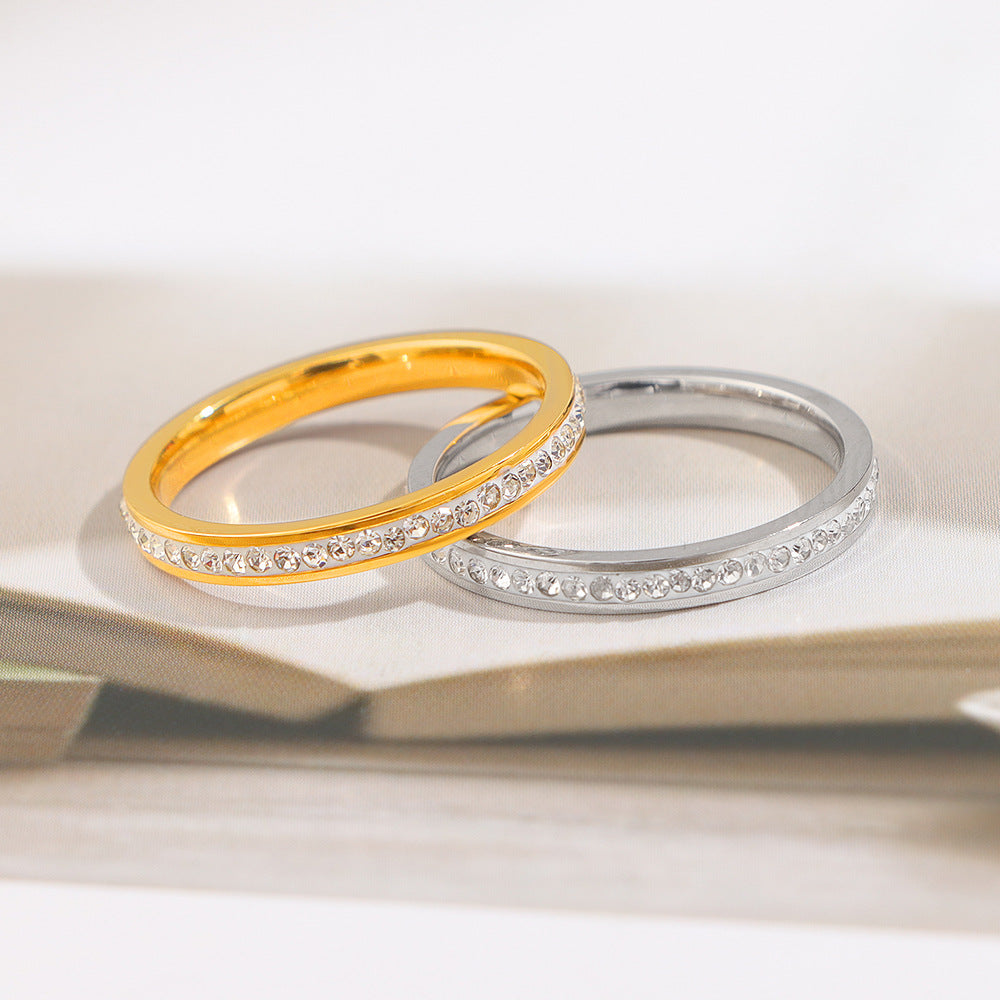 Damen klassischer Ring mit funkelnden Zirkonia-Steinen Shop Nory