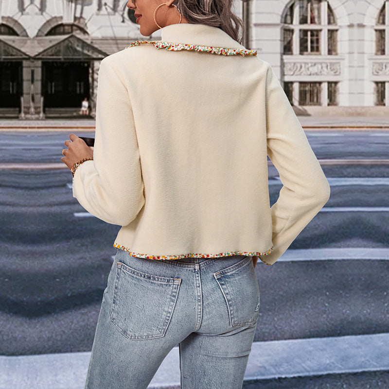 Damen Kurzjacke mit Peter-Pan-Kragen und floraler Bortenverzierung Shop Nory