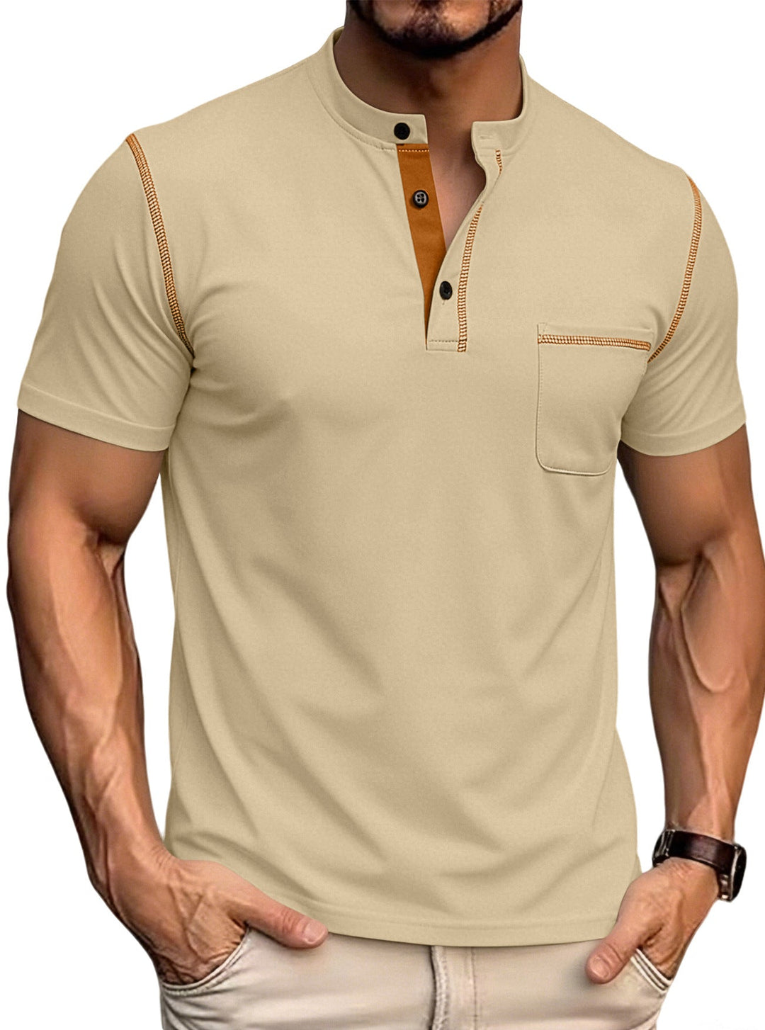 Herren nan kurzärmeliges Henley-Shirt mit Stehkragen, Brusttasche und kontrastierenden Ziernähten