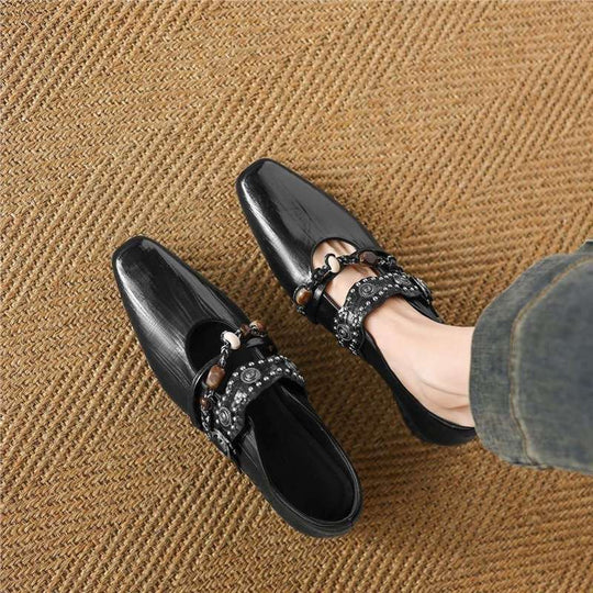 Damen Verzierten Loafer‑Mules mit quadratischer Zehenpartie und Perlenriemen Shop Nory