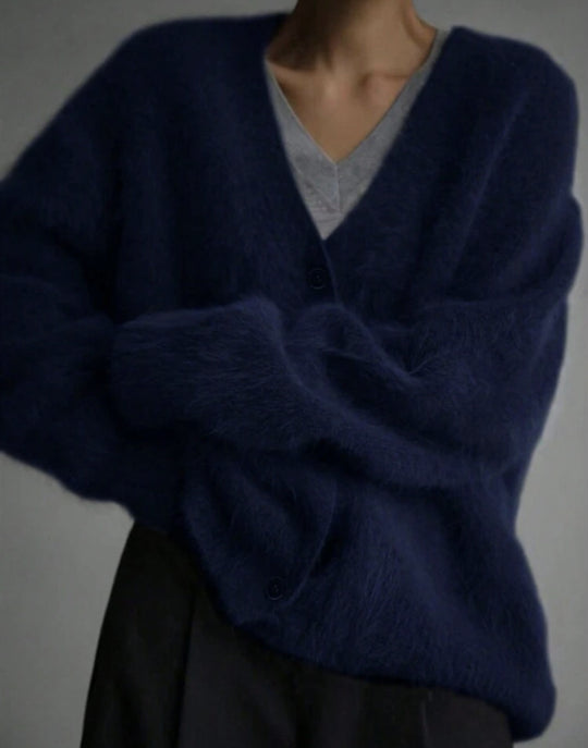 Damen Kuscheliger Oversize-Cardigan aus Teddy-Strick mit tiefem V-Ausschnitt Shop Nory
