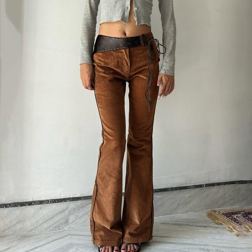 Damen nan ausgestellte Cordhose mit hohem Bund, Lederbesatz und Bindeband Shop Nory