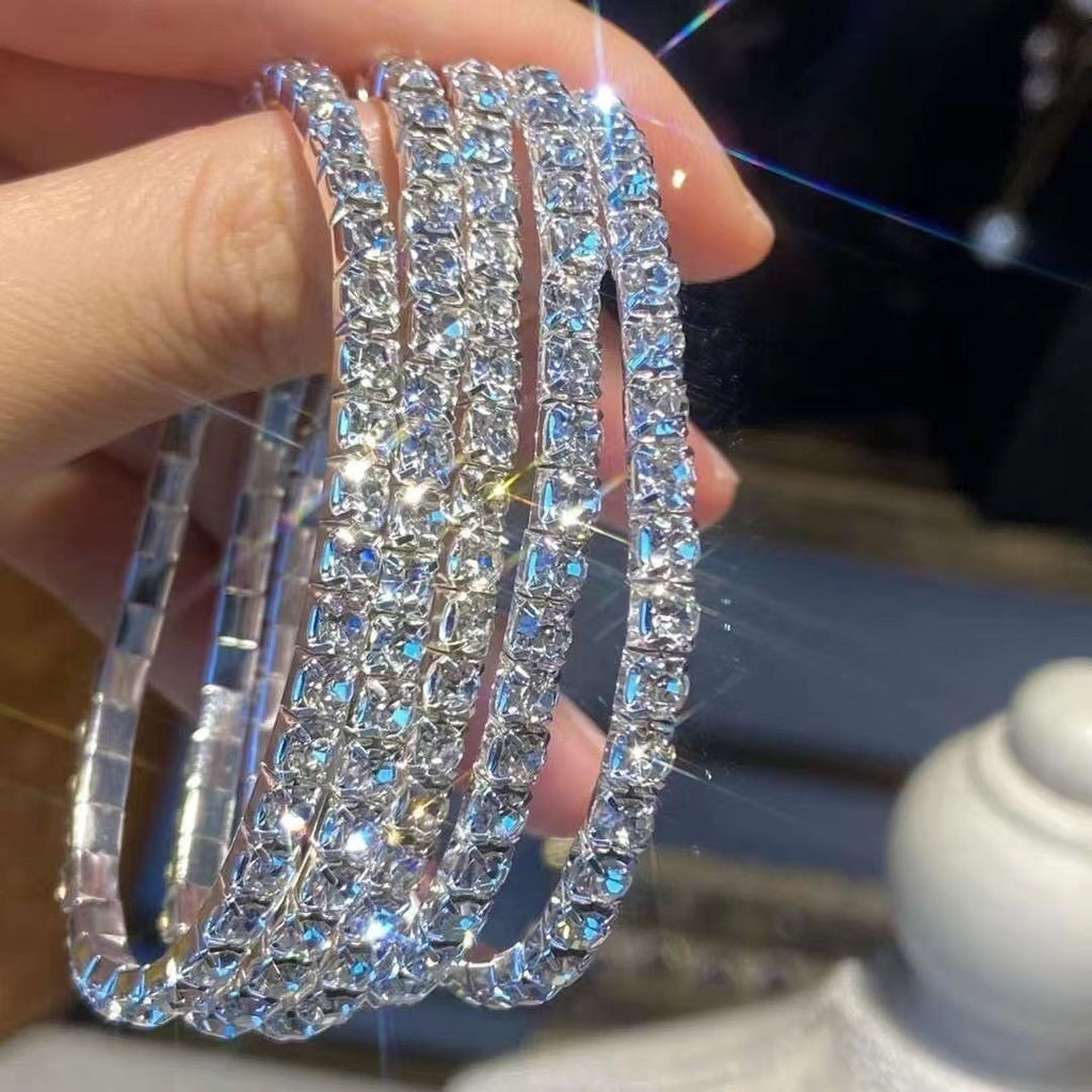 Damen Armreifen mit funkelnden Zirkonia Steinen Shop Nory