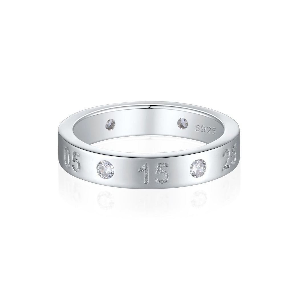 Damen eleganter Ring mit funkelnden Zirkonia und gravierten Zahlen Shop Nory