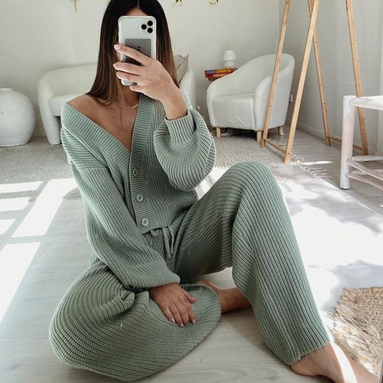 Damen geripptes Strick-Zweiteiler Set mit Cropped-Cardigan, Kordelzug-Hochbundhose und Komfortpassform Shop Nory