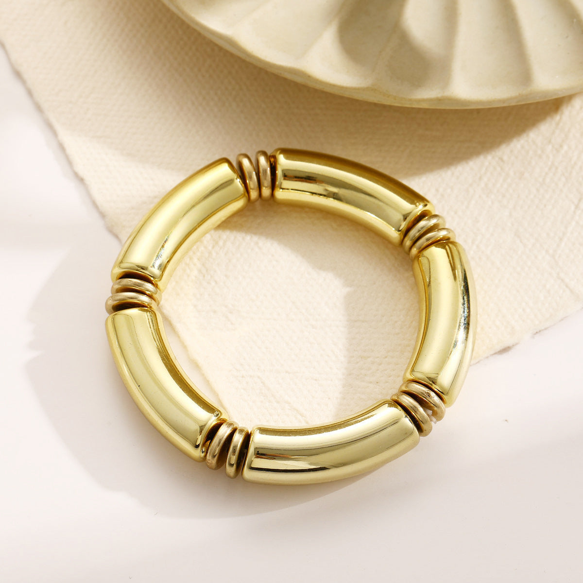 Damen Armreif mit elegantem minimalistischen Design Shop Nory