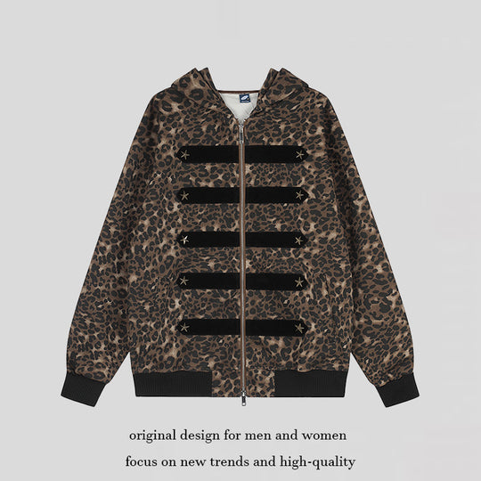 Damen Kapuzen-Sweatjacke mit Leopardenmuster, Veloursleisten und Sternnieten Shop Nory