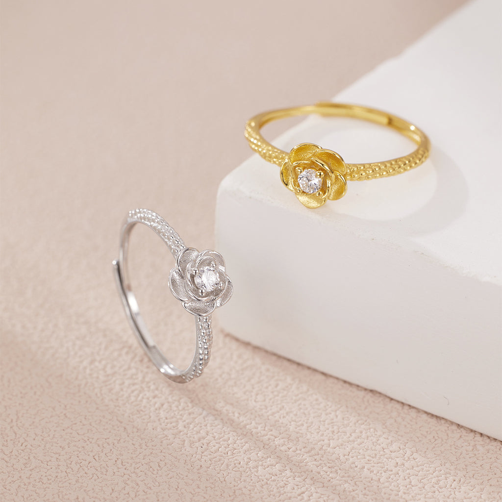Damen Ring mit blütenförmigem Design und funkelndem Zirkonia Shop Nory